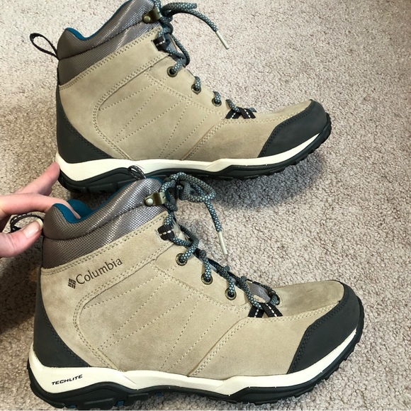 columbia mount carmel mid waterproof